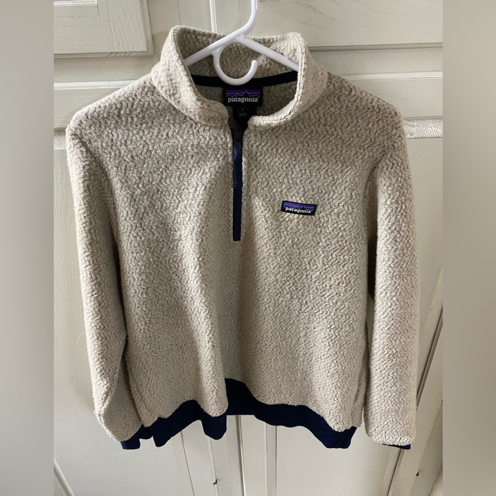 Patagonia quarter zip sweater